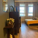 Lägenhet Nr 6 *