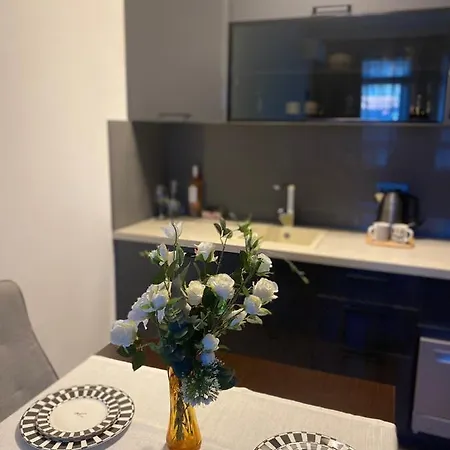Nr 6 Apartman *