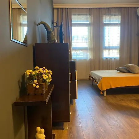Apartman Nr 6 *